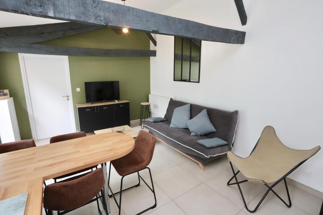 Apartmán L'Atelier Et Sa Terrasse Pontivy Exteriér fotografie
