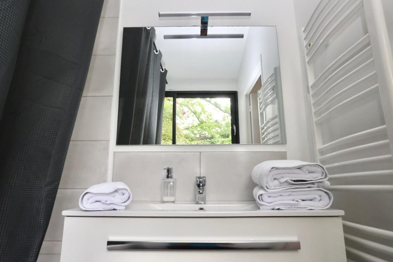 Apartmán L'Atelier Et Sa Terrasse Pontivy Exteriér fotografie
