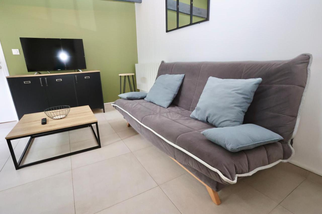 Apartmán L'Atelier Et Sa Terrasse Pontivy Exteriér fotografie